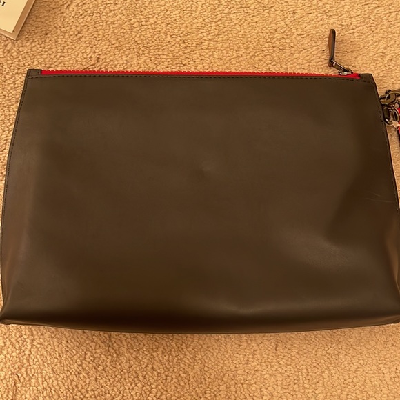 NEW!!! COACH clutch - Picture 5 of 7